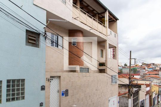Fachada de casa à venda com 2 quartos, 212m² em Vila Regente Feijó, São Paulo