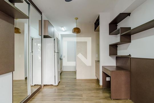 Studio de kitnet/studio para alugar com 1 quarto, 25m² em Vila Madalena, São Paulo