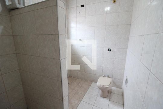 Suite 1 - Banheiro de casa à venda com 5 quartos, 240m² em Casa Verde Alta, São Paulo