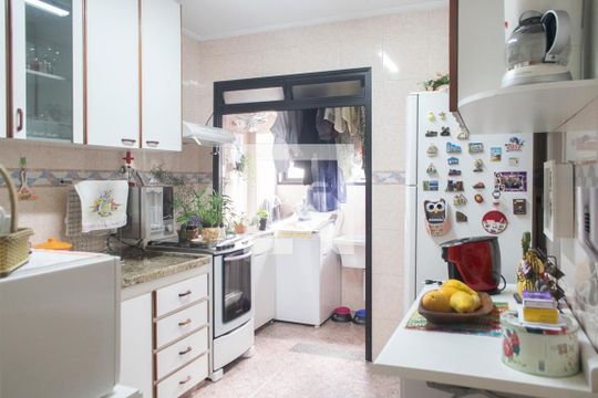 Cozinha de apartamento para alugar com 3 quartos, 80m² em Vila Nova Cachoeirinha, São Paulo