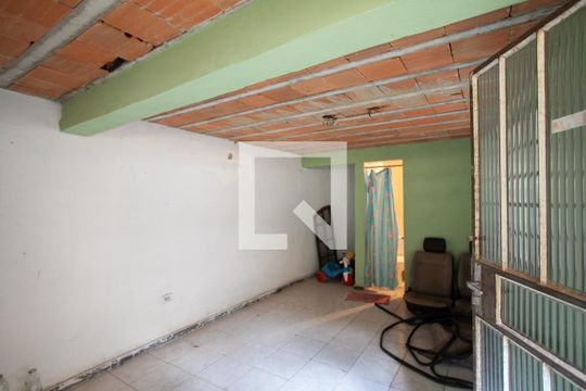 Quarto serviço casa 1 de casa à venda com 4 quartos, 185m² em Jaqueline, Belo Horizonte