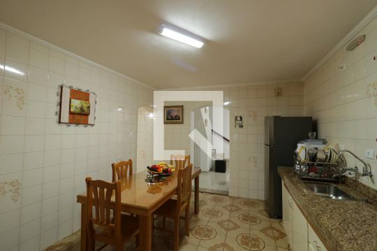 Cozinha de casa à venda com 4 quartos, 167m² em Vila Alto de Santo André, Santo André