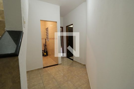 Salinha de casa à venda com 4 quartos, 167m² em Vila Alto de Santo André, Santo André
