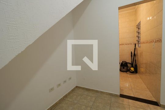 Salinha de casa à venda com 4 quartos, 167m² em Vila Alto de Santo André, Santo André