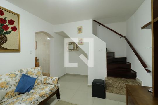 Sala de casa à venda com 4 quartos, 167m² em Vila Alto de Santo André, Santo André