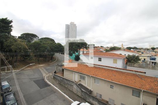 Vista de kitnet/studio para alugar com 1 quarto, 35m² em Vila Canero, São Paulo