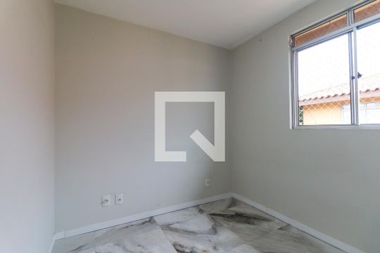 Quarto 1 de apartamento à venda com 2 quartos, 58m² em Sítio Cercado, Curitiba