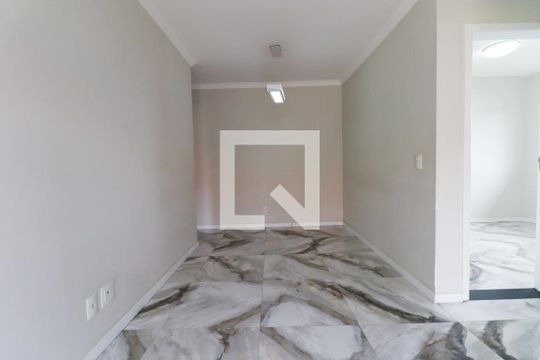 Sala de apartamento à venda com 2 quartos, 58m² em Sítio Cercado, Curitiba