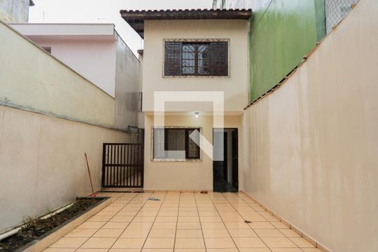 Fachada de casa à venda com 3 quartos, 353m² em Vila Humaita, Santo André