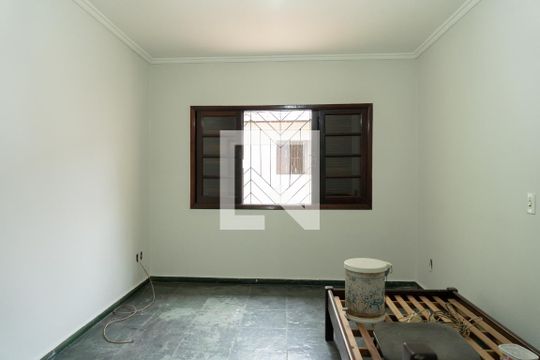 Quarto 3 de casa à venda com 3 quartos, 353m² em Vila Humaita, Santo André