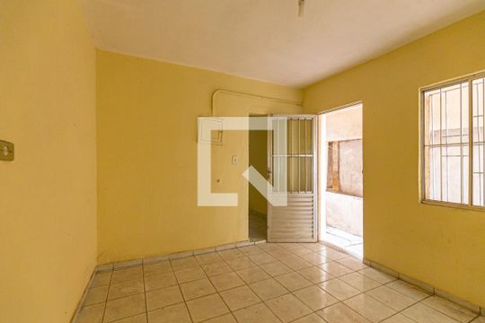 Sala casa 2 de casa à venda com 5 quartos, 150m² em Cidade São Jorge, Santo André