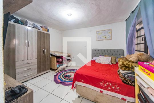 Quarto 1  de casa à venda com 5 quartos, 150m² em Cidade São Jorge, Santo André