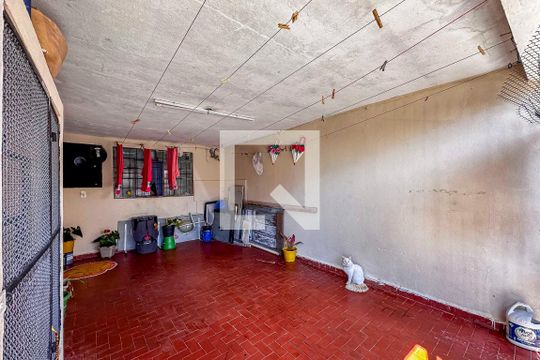 Garagem de casa à venda com 5 quartos, 150m² em Cidade São Jorge, Santo André