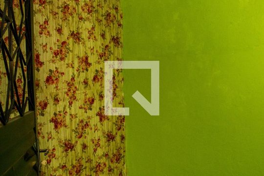 Quarto de Serviço de casa de condomínio para alugar com 2 quartos, 100m² em Cascadura, Rio de Janeiro