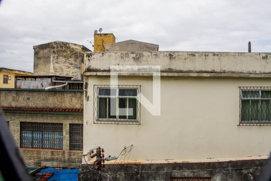 Casa de Condomínio para alugar com 2 quartos, 100m² em Cascadura, Rio de Janeiro