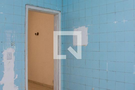 Cozinha de casa de condomínio para alugar com 2 quartos, 100m² em Cascadura, Rio de Janeiro