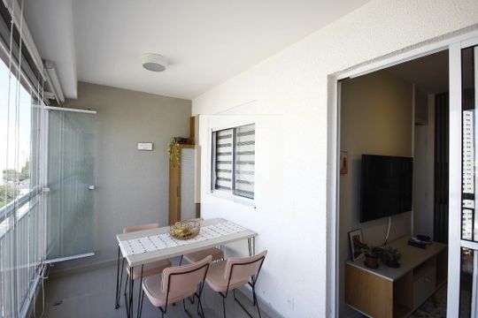 Varanda de apartamento para alugar com 1 quarto, 35m² em Cambuci, São Paulo