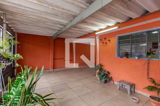 Garagem de casa à venda com 2 quartos, 162m² em Jardim Stella, Santo André