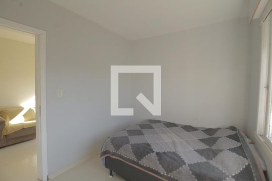 Quarto de apartamento para alugar com 1 quarto, 53m² em São Sebastião, Porto Alegre
