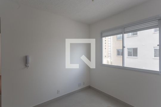 Apartamento para alugar com 2 quartos, 33m² em Sacomã, São Paulo