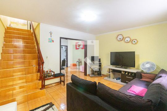 Sala de casa à venda com 2 quartos, 140m² em Veloso, Osasco
