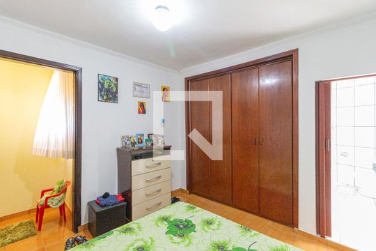 Suíte 1 de casa à venda com 2 quartos, 140m² em Veloso, Osasco