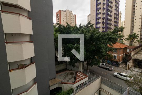 Vista Quarto 1 de apartamento para alugar com 4 quartos, 142m² em Pinheiros, São Paulo
