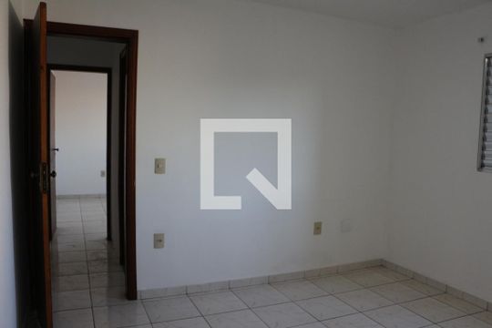 Quarto 1 de casa para alugar com 2 quartos, 73m² em Vila Matilde, São Paulo