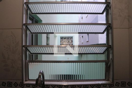 Cozinha de casa para alugar com 2 quartos, 73m² em Vila Matilde, São Paulo