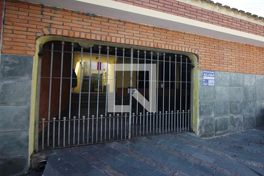Fachada  de casa à venda com 3 quartos, 193m² em Ferrazópolis, São Bernardo do Campo