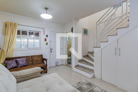 Sala de casa à venda com 2 quartos, 71m² em Vila Antônio, São Paulo