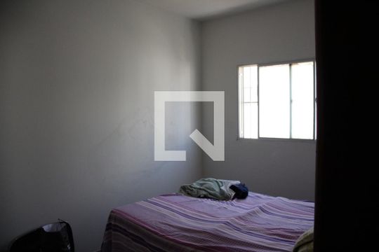 Quarto 2 de apartamento para alugar com 2 quartos, 56m² em Gravatas, Uberlândia