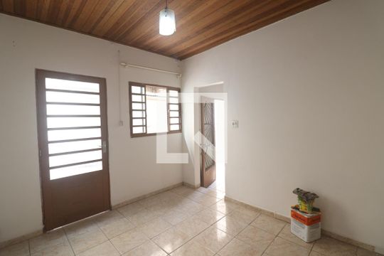 Sala  de casa para alugar com 1 quarto, 50m² em Vila Baruel, São Paulo