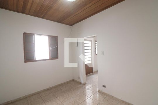 Quarto 1  de casa para alugar com 1 quarto, 50m² em Vila Baruel, São Paulo