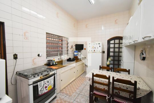 Cozinha de casa à venda com 3 quartos, 242m² em Vila Guilherme, São Paulo