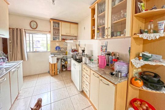Cozinha de casa à venda com 3 quartos, 330m² em Partenon, Porto Alegre