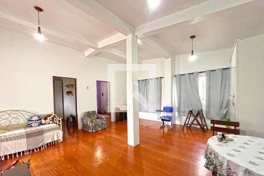 Sala 2 de casa à venda com 3 quartos, 330m² em Partenon, Porto Alegre