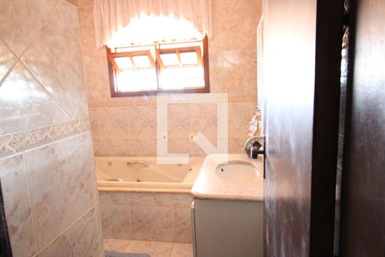 Banheiro da Suíte 3 de casa à venda com 4 quartos, 332m² em Salgado Filho, Belo Horizonte