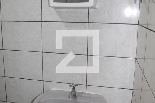 Banheiro de casa para alugar com 1 quarto, 100m² em Cidade Líder, São Paulo