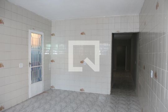 Cozinha de casa para alugar com 1 quarto, 100m² em Cidade Líder, São Paulo