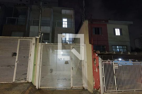 Fachada de casa à venda com 3 quartos, 160m² em Vila Matilde, São Paulo