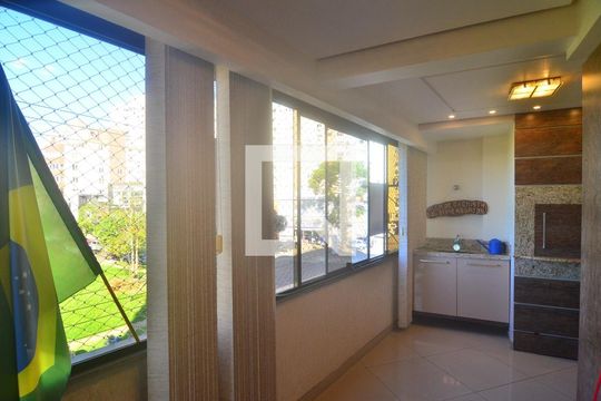 Churrasqueira de apartamento à venda com 3 quartos, 128m² em Centro, Canoas
