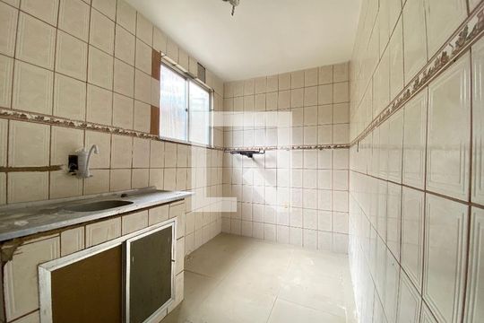 Cozinha de casa para alugar com 2 quartos, 78m² em Pilares, Rio de Janeiro