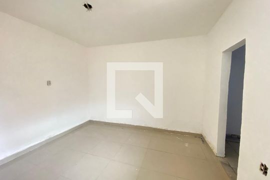 Quarto 1 de casa para alugar com 2 quartos, 78m² em Pilares, Rio de Janeiro