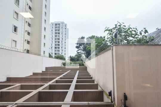 Vista de kitnet/studio à venda com 1 quarto, 44m² em Campo Belo, São Paulo