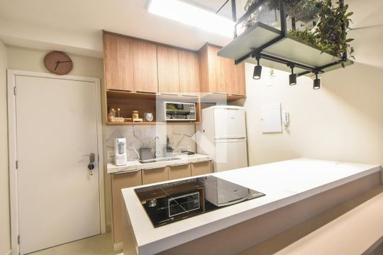 Cozinha de kitnet/studio à venda com 1 quarto, 44m² em Campo Belo, São Paulo
