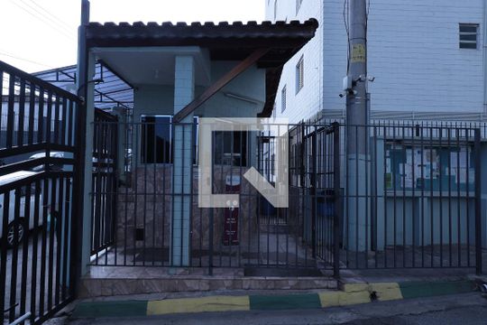 Fachada e portaria de apartamento à venda com 2 quartos, 62m² em Jardim Leda, Guarulhos