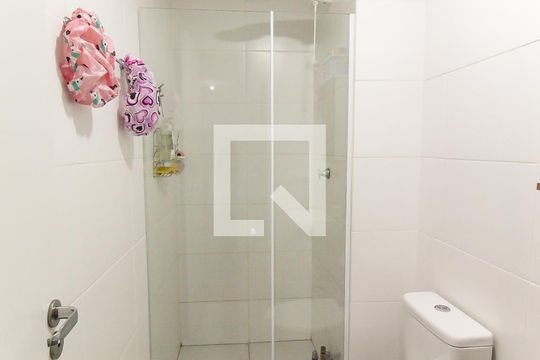 Banheiro de apartamento à venda com 2 quartos, 37m² em Vila Taquari, São Paulo