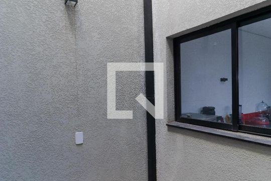 Área de Luz de casa à venda com 3 quartos, 200m² em Jardim Ibirapuera, Campinas