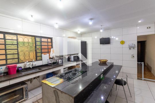 Cozinha de casa à venda com 3 quartos, 244m² em Jardim Jaú (zona Leste), São Paulo